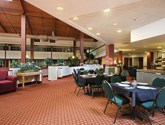 Ramada Conference Center South Hotel Indianapolis Buitenkant foto